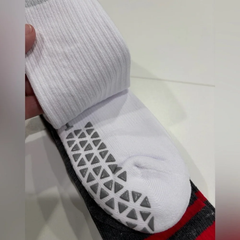 Tavi Kai Grip Socks 2 Pack Grey and Red White NWT Crew Stripe Non-Slip Medium